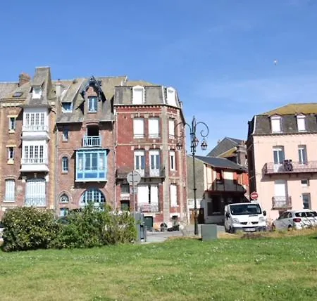 L Hirondelle Mers, Prairie De アパート